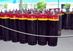 We deal in 30 Kgs and 60 Kgs capacity of ammonia cylinders .