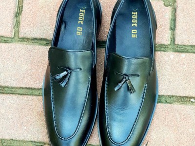 Foot On Shoes - photo 2