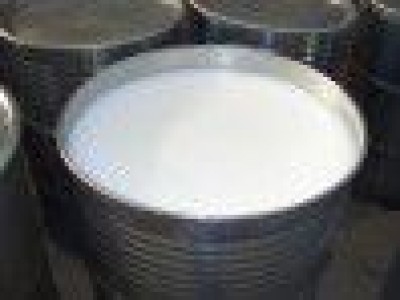 White oil ,liquid paraffin oil,caustic soda,lamp oil,melamine,petroleum jelly,pesticide white oil,paraffin oil,mineral oil,solvent oil - photo 6