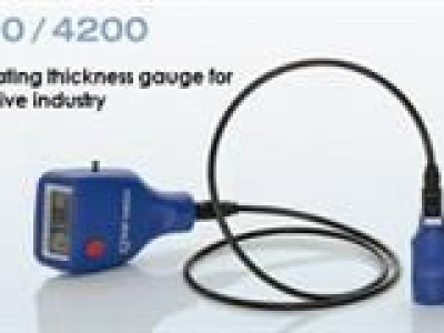 QNix 4500 Digital Coating Thickness Gauge