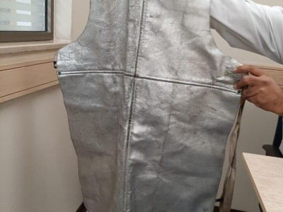 GRAYWOLF® Aluminized Apron in field