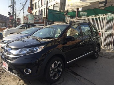 BARI MOTORS | 4WD, Sports, Hybrid, Commercial, New & Used Vehicles - photo 3